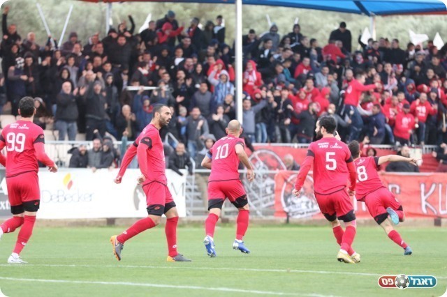 שחקני כפר קאסם באקסטזה (וואסים מוואסי)